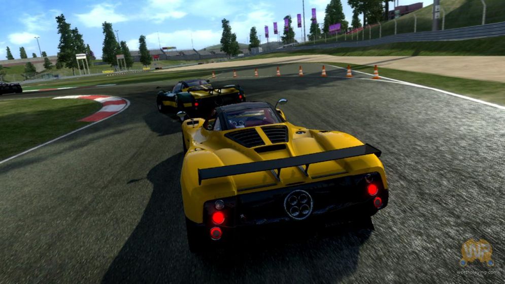 Screenshot ze hry Absolute Supercars - Recenze-her.cz