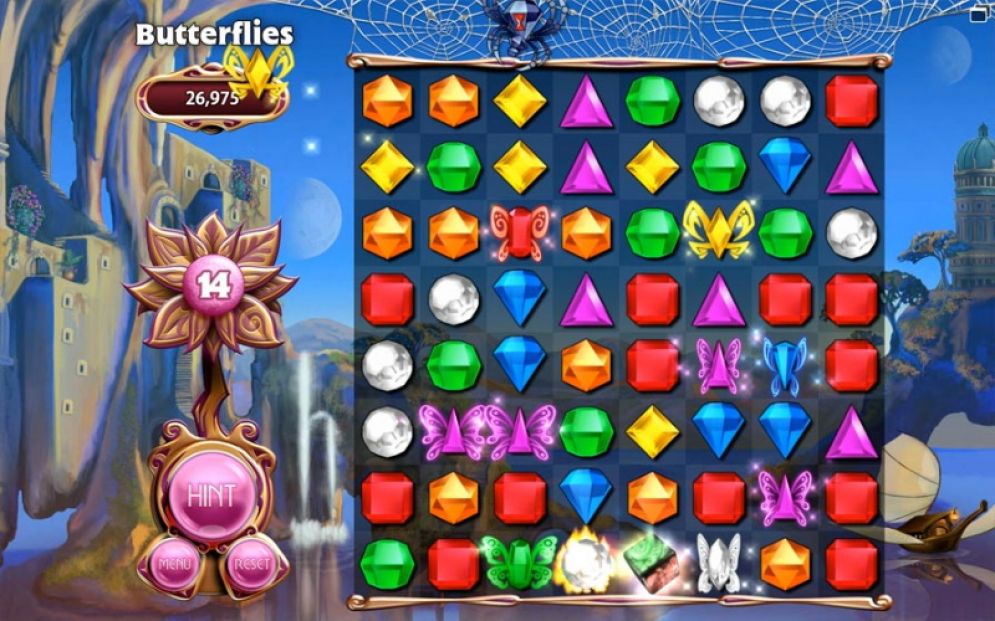 Screenshot ze hry Bejeweled 3 - Recenze-her.cz