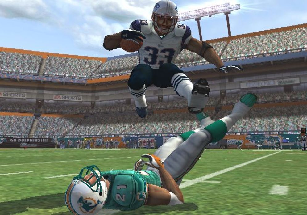 Screenshot ze hry Madden NFL 05 - Recenze-her.cz