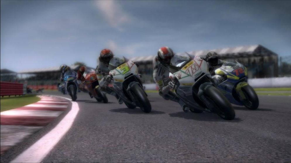 Screenshot ze hry MotoGP 10/11 - Recenze-her.cz