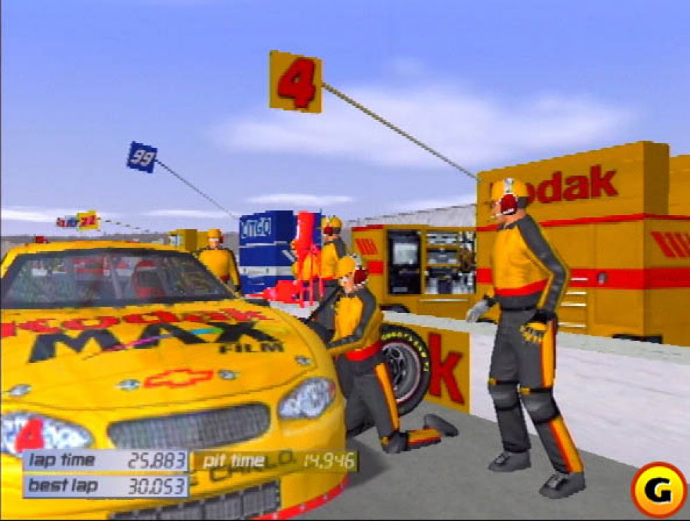 Screenshot ze hry NASCAR Thunder 2002 - Recenze-her.cz